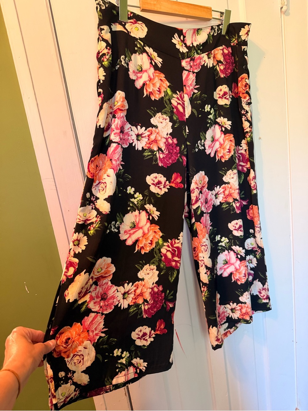 love, Fire Black Wide-Leg Floral Pants with Side Leg Slits Pink & Orange Bloom